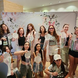 סדנת לוכד חלומות בוהו שיק לבת מצווה - תמונה 6